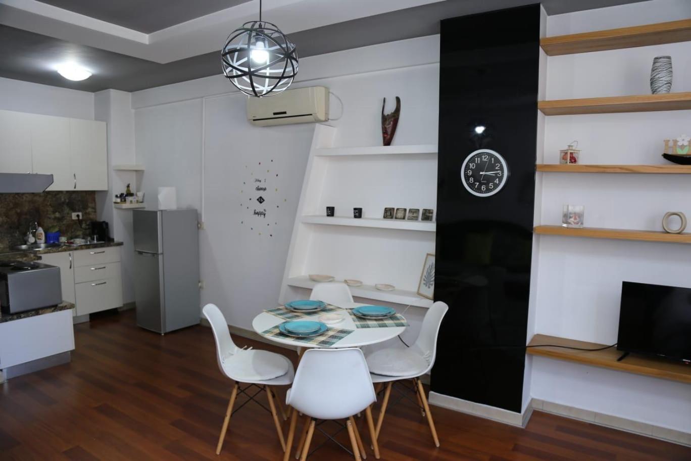 Ergi'S Host Apartment 地拉那 外观 照片